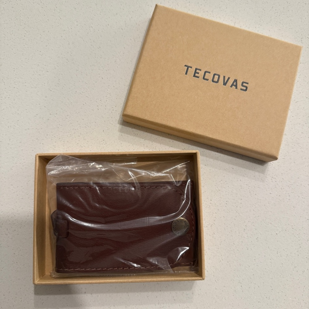 Tecovas Rich Brown Leather Luggage Tag